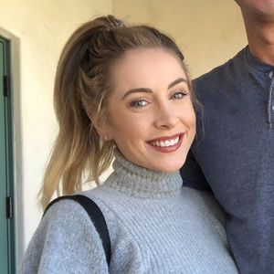 Meet your Posher, Macy